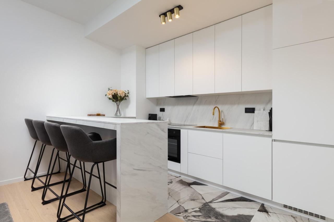 Luxury Haven In Zagreb Apartment Exterior foto