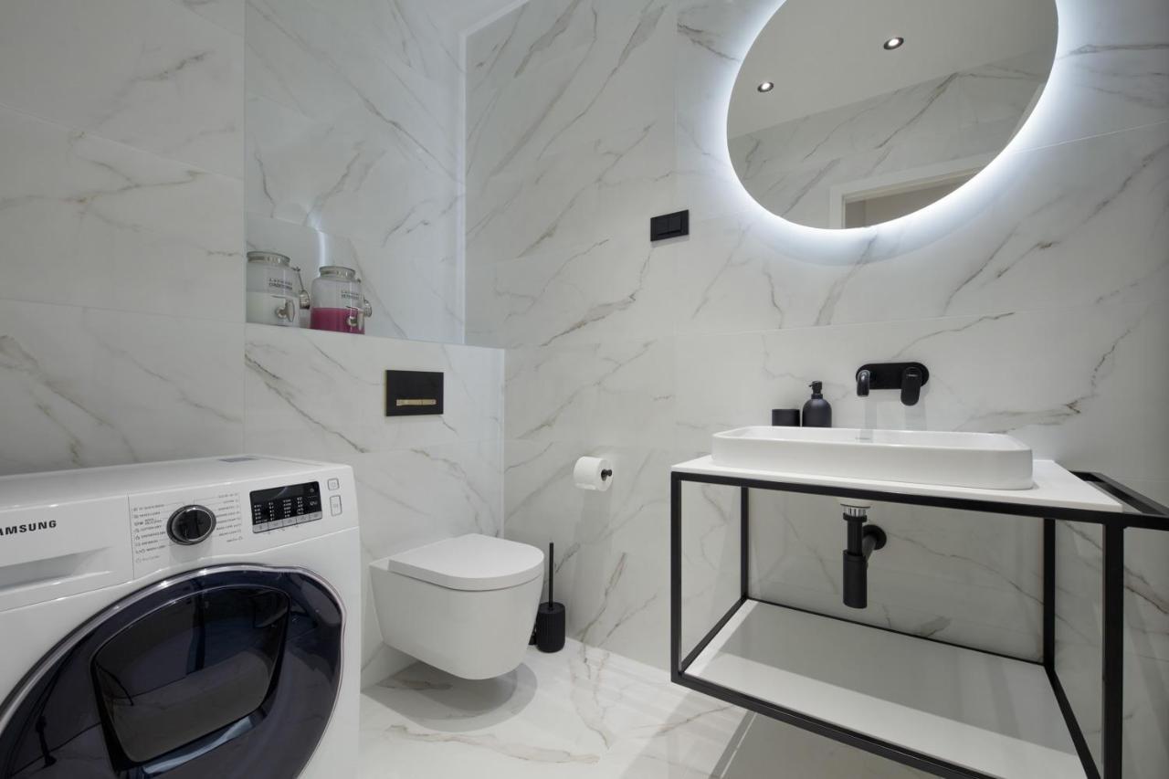 Luxury Haven In Zagreb Apartment Exterior foto